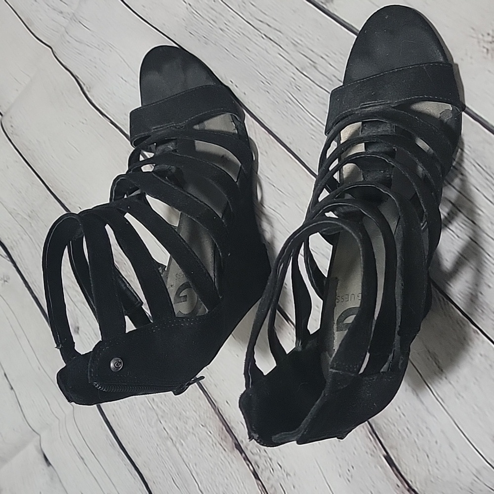 Guess black wedges size 8